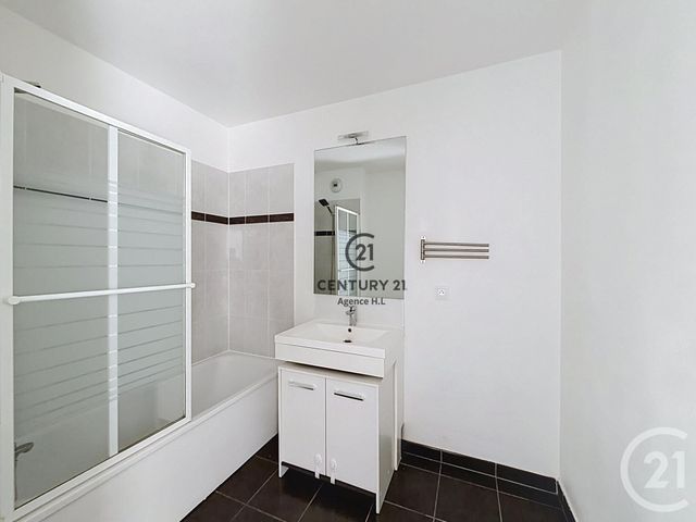 Appartement F3 &agrave; vendre - 3 pi&egrave;ces - 60,41 m2 - Chelles - 77 - ILE-DE-FRANCE