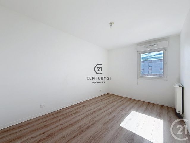 Appartement F3 &agrave; vendre - 3 pi&egrave;ces - 60,41 m2 - Chelles - 77 - ILE-DE-FRANCE