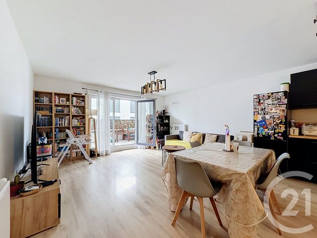 Appartement F3 &agrave; vendre - 3 pi&egrave;ces - 66,70 m2 - Chelles - 77 - ILE-DE-FRANCE