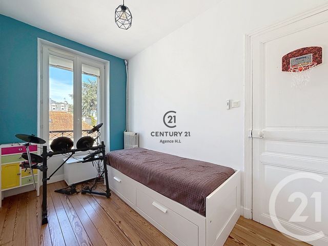 Appartement Duplex &agrave; vendre - 6 pi&egrave;ces - 92,26 m2 - Villemomble - 93 - ILE-DE-FRANCE