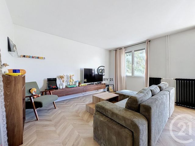 Appartement F3 &agrave; vendre - 3 pi&egrave;ces - 50,25 m2 - Chelles - 77 - ILE-DE-FRANCE
