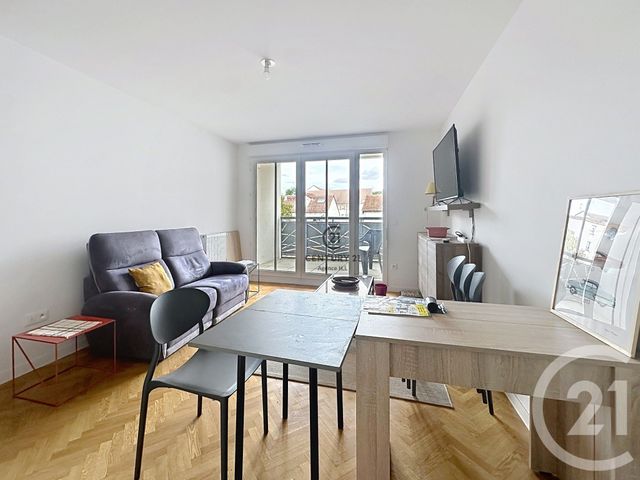 Appartement T2 &agrave; louer - 3 pi&egrave;ces - 59,04 m2 - Chelles - 77 - ILE-DE-FRANCE