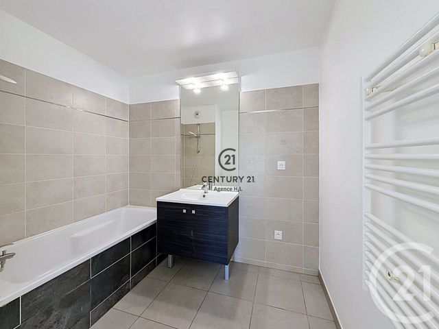 Appartement F3 &agrave; vendre - 3 pi&egrave;ces - 59,62 m2 - Villemomble - 93 - ILE-DE-FRANCE