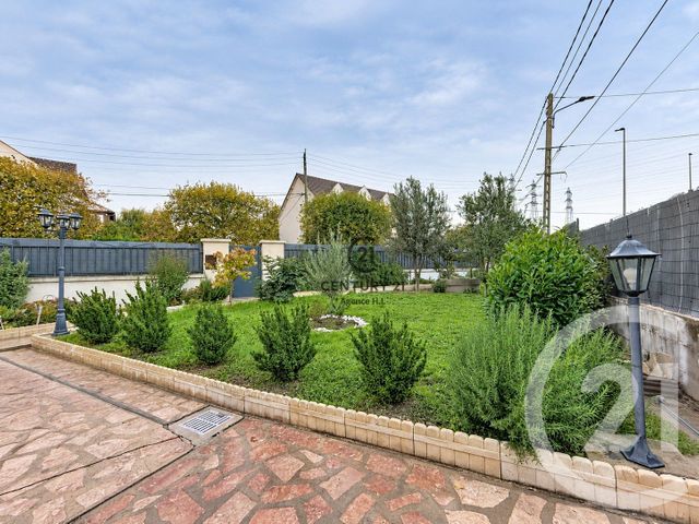 Maison &agrave; vendre - 5 pi&egrave;ces - 93,09 m2 - Chelles - 77 - ILE-DE-FRANCE