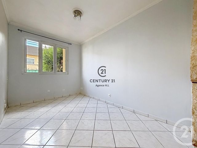 Maison &agrave; vendre - 3 pi&egrave;ces - 47,72 m2 - Chelles - 77 - ILE-DE-FRANCE