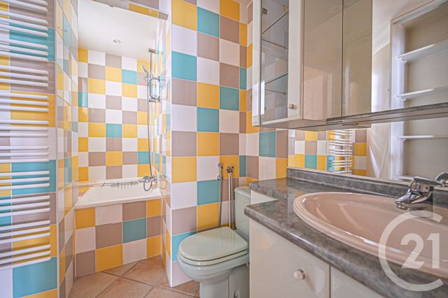 Appartement &agrave; vendre - 3 pi&egrave;ces - 71,02 m2 - Paris - 75007 - ILE-DE-FRANCE