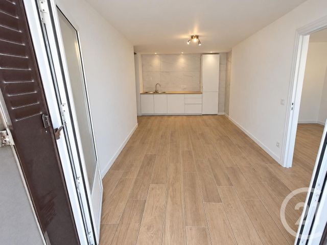 Maison &agrave; louer - 4 pi&egrave;ces - 70 m2 - Gennevilliers - 92 - ILE-DE-FRANCE