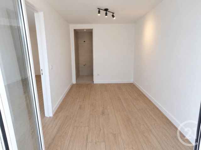 Maison &agrave; louer - 4 pi&egrave;ces - 70 m2 - Gennevilliers - 92 - ILE-DE-FRANCE