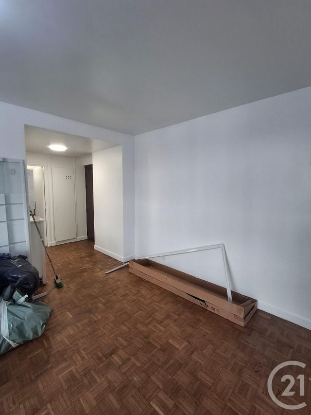 Appartement F2 &agrave; louer - 2 pi&egrave;ces - 48 m2 - Rueil Malmaison - 92 - ILE-DE-FRANCE