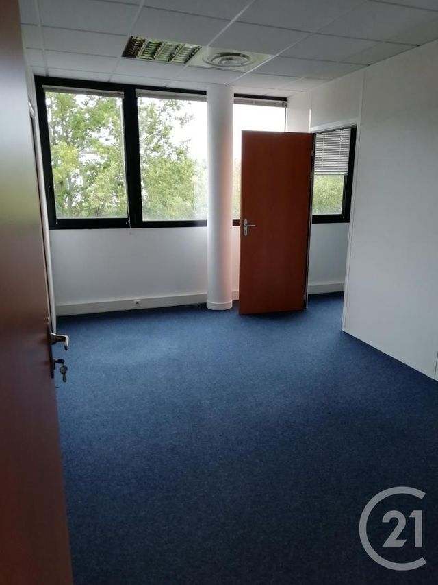 Terrain &agrave; louer - 200 m2 - Bruz - 35 - BRETAGNE
