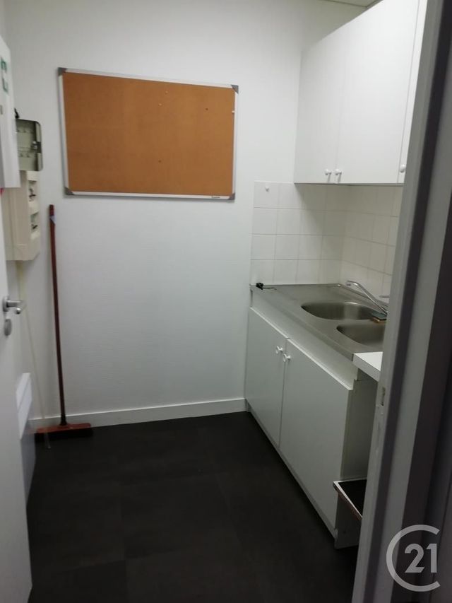 Terrain &agrave; louer - 200 m2 - Bruz - 35 - BRETAGNE