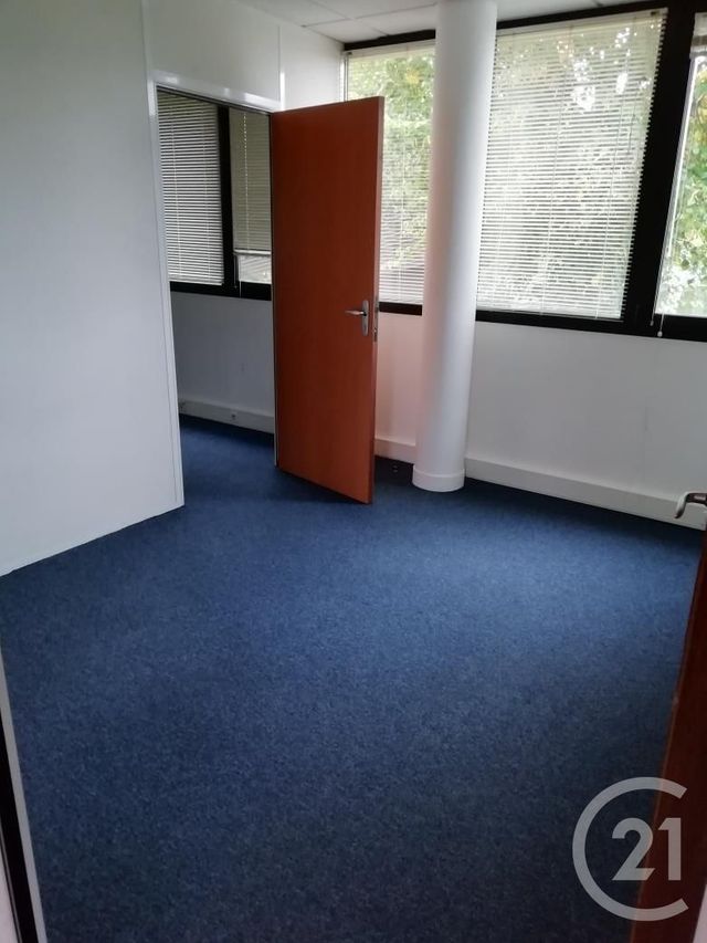 Terrain &agrave; louer - 200 m2 - Bruz - 35 - BRETAGNE
