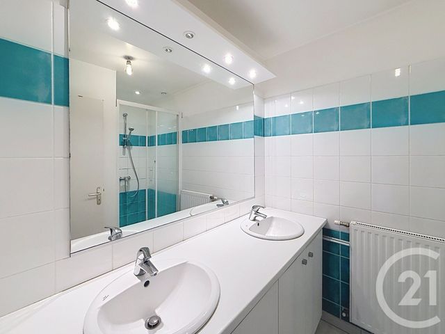 Maison &agrave; louer - 6 pi&egrave;ces - 140 m2 - Rennes - 35 - BRETAGNE