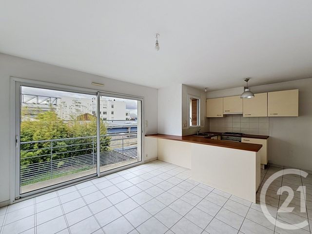 Maison &agrave; louer - 6 pi&egrave;ces - 140 m2 - Rennes - 35 - BRETAGNE