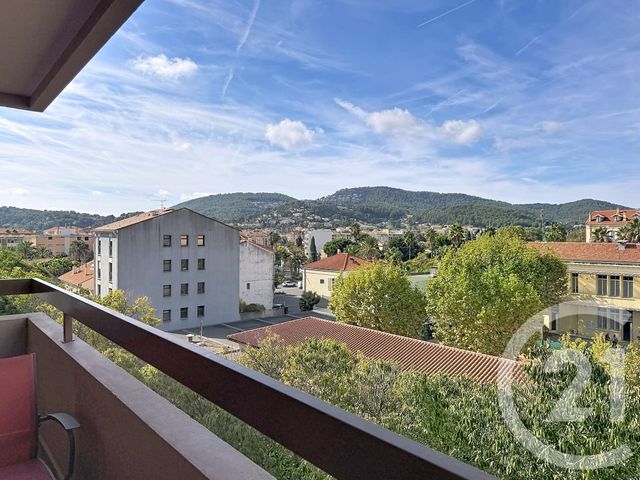 Appartement F3 &agrave; vendre - 3 pi&egrave;ces - 77 m2 - Hyeres - 83 - PROVENCE-ALPES-COTE-D-AZUR