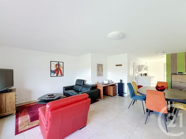 Appartement F3 &agrave; vendre - 3 pi&egrave;ces - 77 m2 - Hyeres - 83 - PROVENCE-ALPES-COTE-D-AZUR