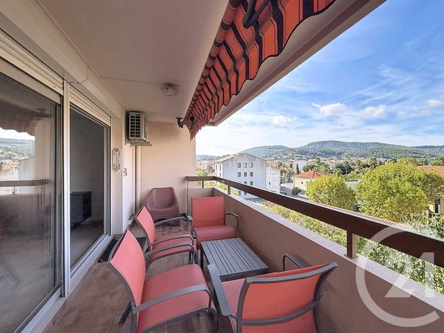 Appartement F3 &agrave; vendre - 3 pi&egrave;ces - 77 m2 - Hyeres - 83 - PROVENCE-ALPES-COTE-D-AZUR