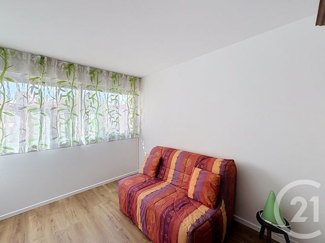 Appartement F3 &agrave; vendre - 3 pi&egrave;ces - 77 m2 - Hyeres - 83 - PROVENCE-ALPES-COTE-D-AZUR