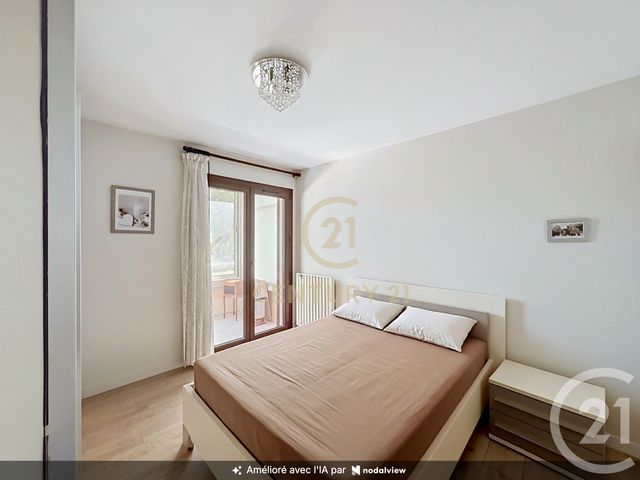 Appartement F4 &agrave; vendre - 4 pi&egrave;ces - 81 m2 - Hyeres - 83 - PROVENCE-ALPES-COTE-D-AZUR