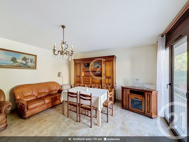 Appartement F4 &agrave; vendre - 4 pi&egrave;ces - 81 m2 - Hyeres - 83 - PROVENCE-ALPES-COTE-D-AZUR
