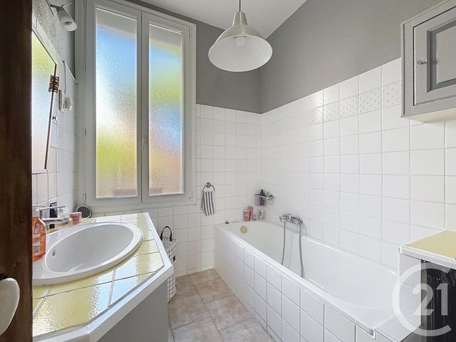 Maison &agrave; vendre - 8 pi&egrave;ces - 185 m2 - Hyeres - 83 - PROVENCE-ALPES-COTE-D-AZUR