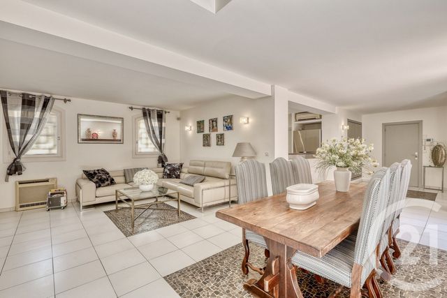 Maison &agrave; vendre - 6 pi&egrave;ces - 204 m2 - Hyeres - 83 - PROVENCE-ALPES-COTE-D-AZUR