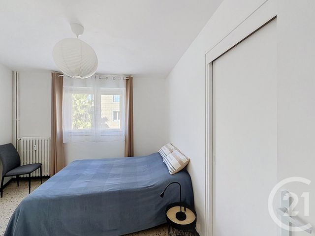 Appartement F2 &agrave; vendre - 2 pi&egrave;ces - 53 m2 - Hyeres - 83 - PROVENCE-ALPES-COTE-D-AZUR