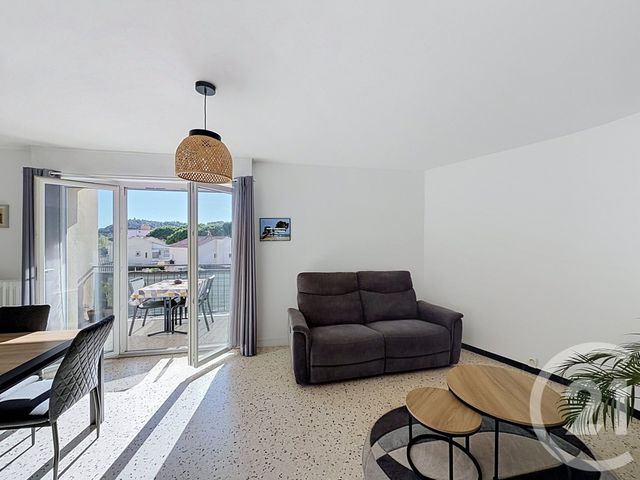 Appartement F2 à vendre HYERES