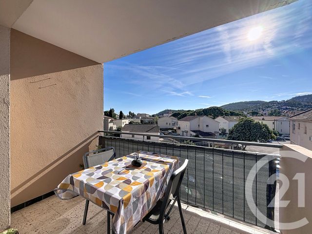 Appartement F2 &agrave; vendre - 2 pi&egrave;ces - 53 m2 - Hyeres - 83 - PROVENCE-ALPES-COTE-D-AZUR