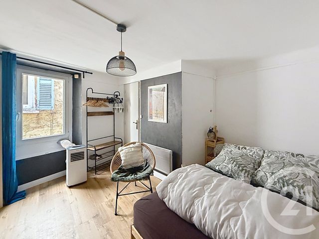 Appartement F2 &agrave; vendre - 2 pi&egrave;ces - 31,50 m2 - Hyeres - 83 - PROVENCE-ALPES-COTE-D-AZUR