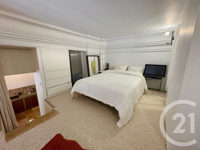Appartement &agrave; vendre - 4 pi&egrave;ces - 83 m2 - Hyeres - 83 - PROVENCE-ALPES-COTE-D-AZUR