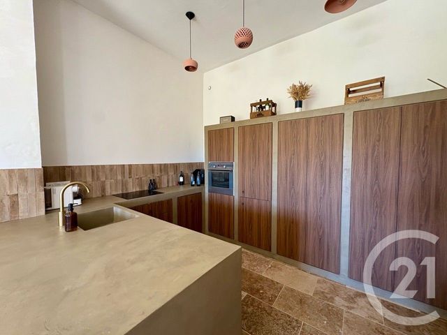 Appartement &agrave; vendre - 4 pi&egrave;ces - 83 m2 - Hyeres - 83 - PROVENCE-ALPES-COTE-D-AZUR