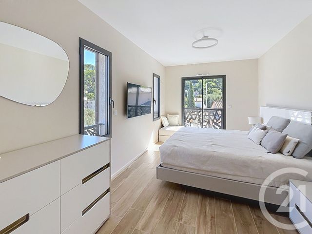 Maison &agrave; vendre - 6 pi&egrave;ces - 134 m2 - Hyeres - 83 - PROVENCE-ALPES-COTE-D-AZUR