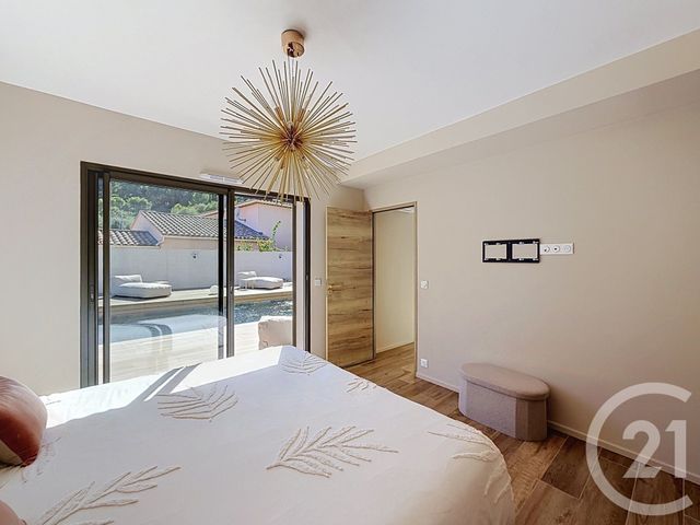 Maison &agrave; vendre - 6 pi&egrave;ces - 134 m2 - Hyeres - 83 - PROVENCE-ALPES-COTE-D-AZUR