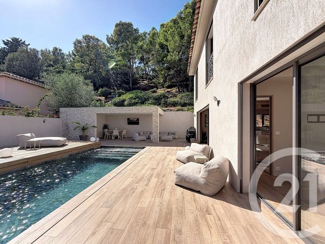 Maison &agrave; vendre - 6 pi&egrave;ces - 134 m2 - Hyeres - 83 - PROVENCE-ALPES-COTE-D-AZUR