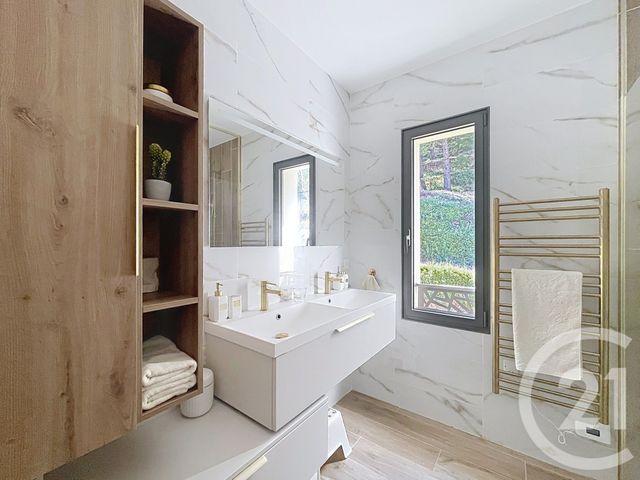 Maison &agrave; vendre - 6 pi&egrave;ces - 134 m2 - Hyeres - 83 - PROVENCE-ALPES-COTE-D-AZUR