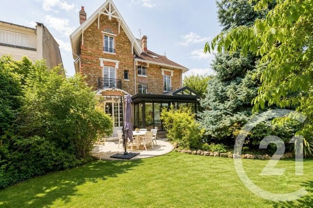 Maison &agrave; vendre - 10 pi&egrave;ces - 272 m2 - St Maur Des Fosses - 94 - ILE-DE-FRANCE