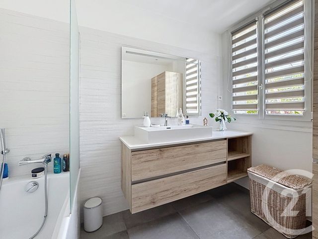 Maison &agrave; vendre - 6 pi&egrave;ces - 170 m2 - La Varenne St Hilaire - 94 - ILE-DE-FRANCE
