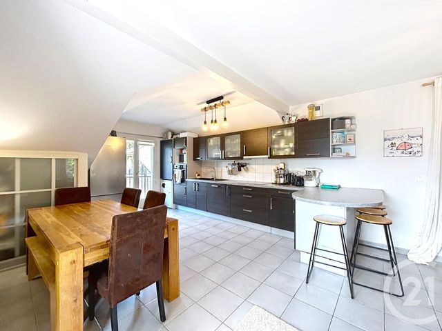 Appartement T4 &agrave; vendre - 4 pi&egrave;ces - 110,06 m2 - St Gervais Les Bains - 74 - RHONE-ALPES