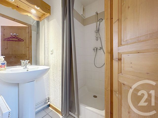 Appartement F2 bis &agrave; vendre - 3 pi&egrave;ces - 33,75 m2 - St Gervais Les Bains - 74 - RHONE-ALPES