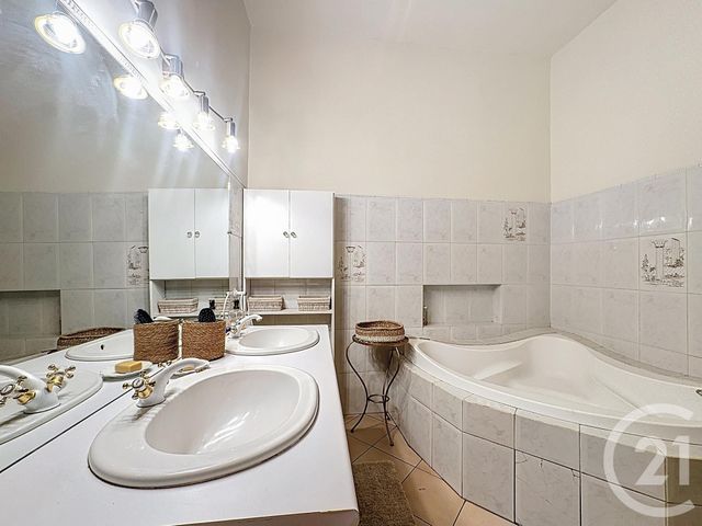 Appartement F3 à vendre - 3 pièces - 124 m2 - Pamiers - 09 - MIDI-PYRENEES