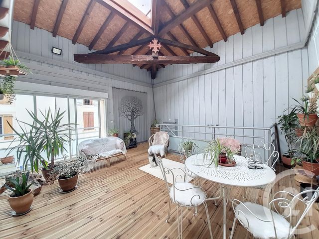 maison - ST AMADOU - 09