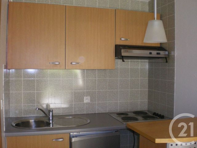 Appartement T3 à louer - 3 pièces - 50 m2 - Foix - 09 - MIDI-PYRENEES