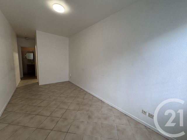 Appartement T1 à louer - 1 pièce - 23,77 m2 - Pamiers - 09 - MIDI-PYRENEES