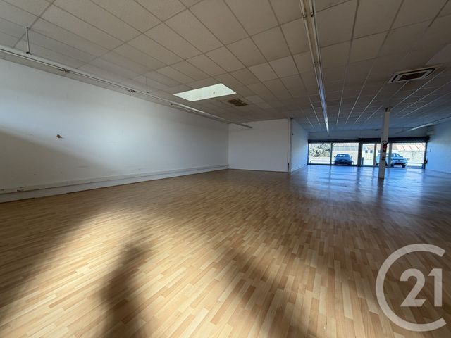 Maison &agrave; louer - 1 pi&egrave;ce - 350 m2 - St Jean Du Falga - 09 - MIDI-PYRENEES