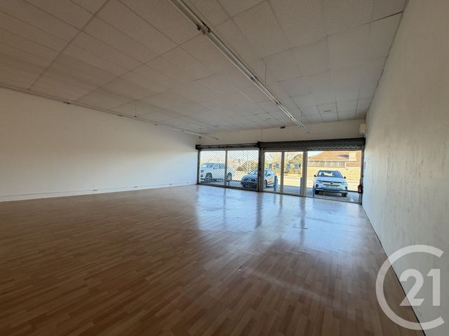 Maison &agrave; louer - 1 pi&egrave;ce - 350 m2 - St Jean Du Falga - 09 - MIDI-PYRENEES