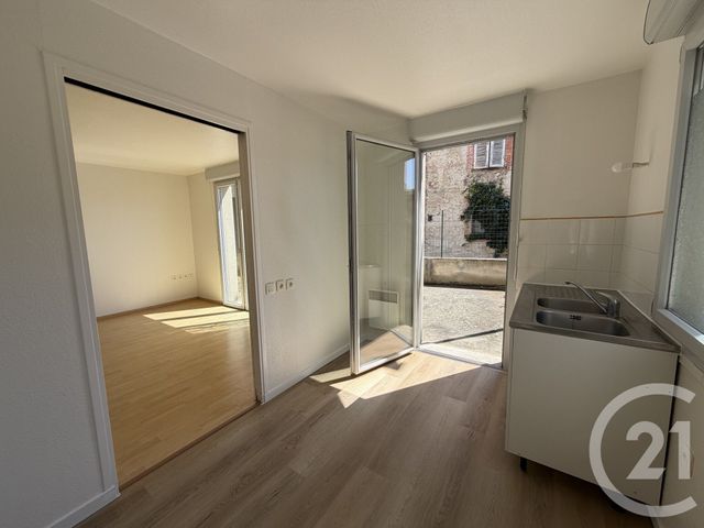Appartement F3 &agrave; louer - 3 pi&egrave;ces - 65,40 m2 - Pamiers - 09 - MIDI-PYRENEES
