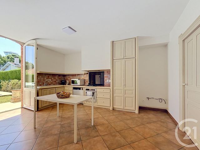 Maison &agrave; vendre - 5 pi&egrave;ces - 185 m2 - La Tour Du Crieu - 09 - MIDI-PYRENEES
