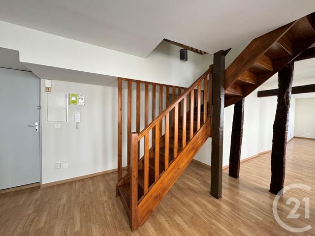 Appartement T3 &agrave; louer - 3 pi&egrave;ces - 76,48 m2 - Pamiers - 09 - MIDI-PYRENEES