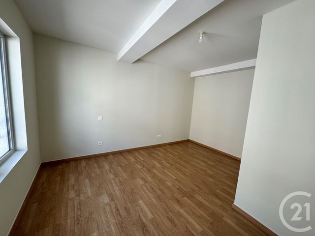 Appartement T3 &agrave; louer - 3 pi&egrave;ces - 76,48 m2 - Pamiers - 09 - MIDI-PYRENEES